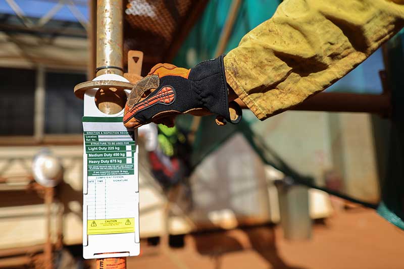 health & safety signs on scaffolding